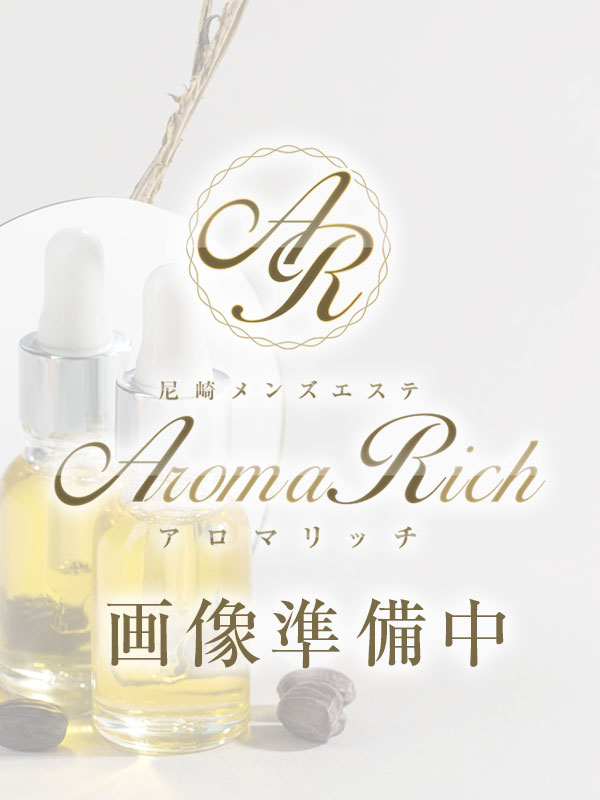 岬しほ